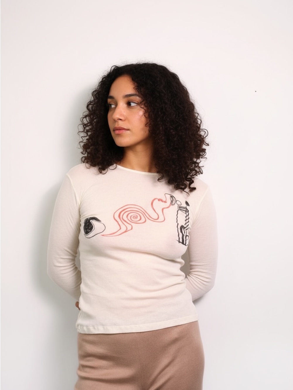 ecru Baserange Mediation Longsleeve tee